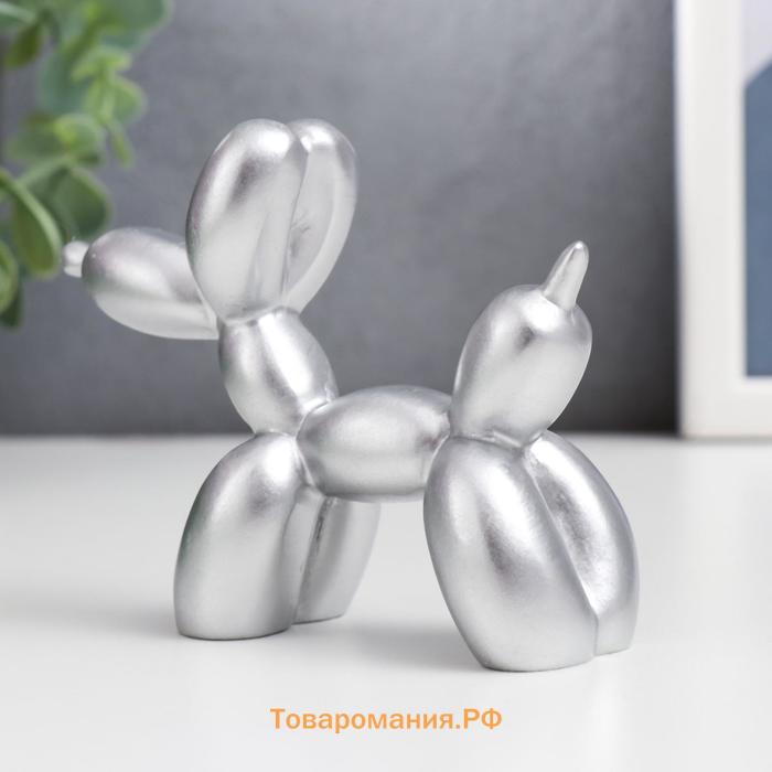 Сувенир полистоун "Воздушный шарик - собачка" серебро 8х10х4 см