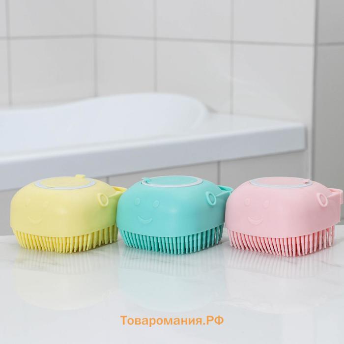 Щётка силиконовая с ёмкостью для мыла , МИКС