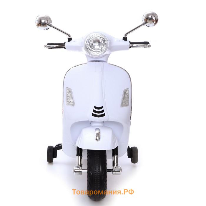 Электромотоцикл «Скутер», цвет белый