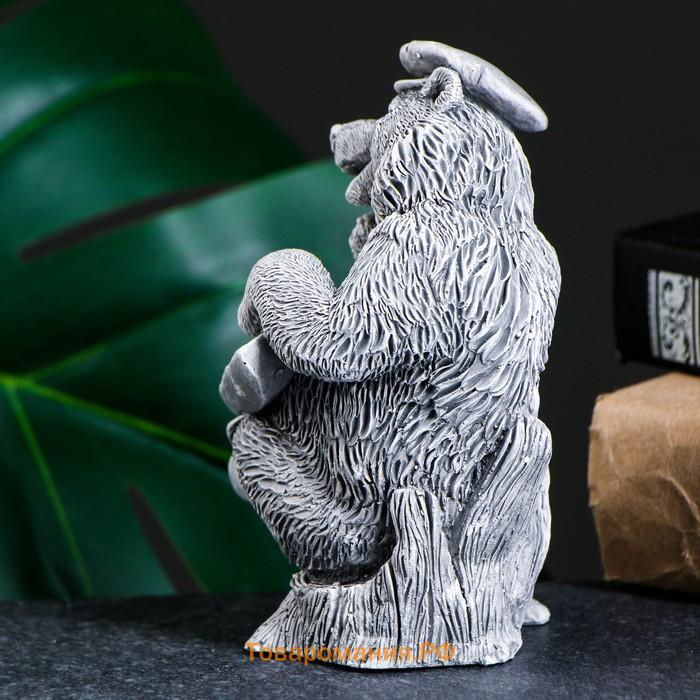 Фигура "Медведь в фуражке с балалайкой" серый, 14см