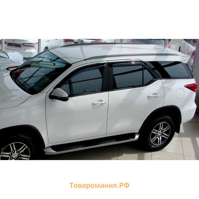 Дефлекторы окон Toyota Fortuner, 2015-, темный